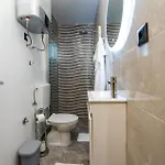 度假居 Front In 维尔