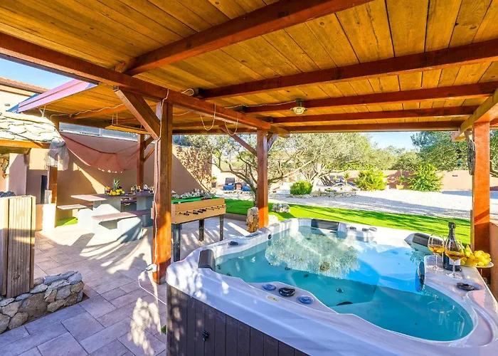 Front In Дом отдыха Вир